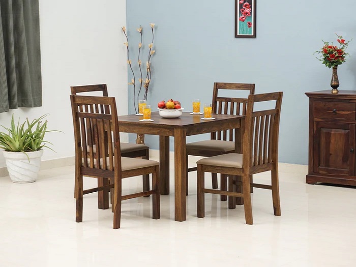 Dining Tables And Chairs In Hyderabad